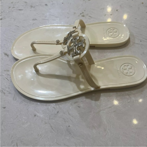 Tory Burch Mini Miller Flat Thong Sandals 6M ivory off white - Picture 5 of 10